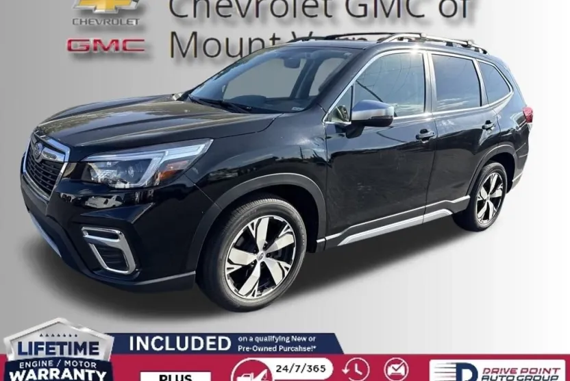 2021 Subaru Forester Touring photo 1