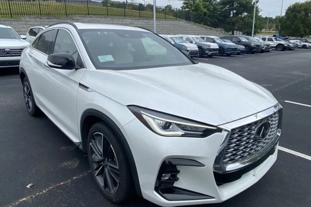 2024 Infiniti QX55 Luxe photo 1