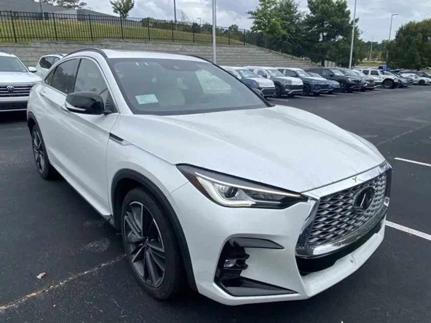 2024 Infiniti QX55 Luxe photo 1