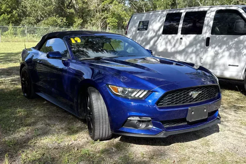 2016 Ford Mustang EcoBoost Premium Convertible photo 1