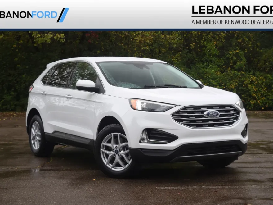 2022 Ford Edge SEL photo 1