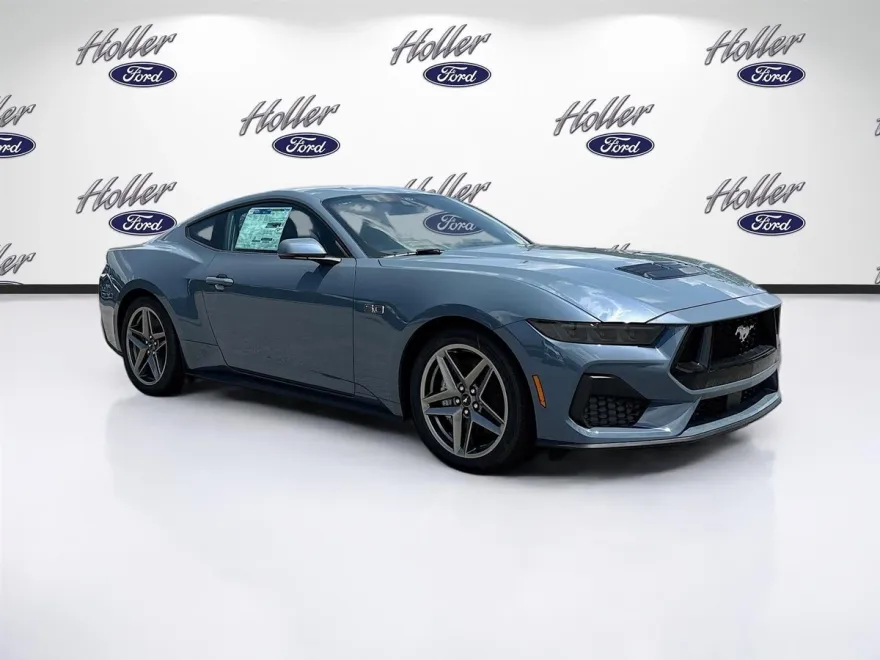 2025 Ford Mustang GT Premium photo 1
