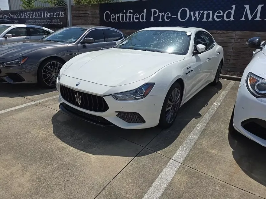 2022 Maserati Ghibli Modena Q4 photo 1