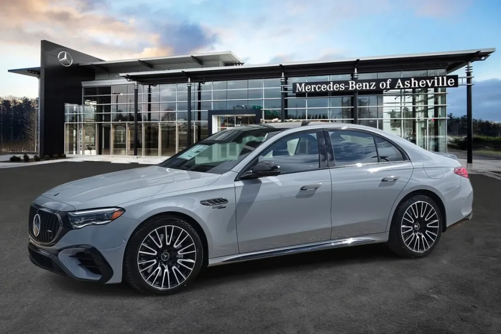 2026 Mercedes Benz E AMG 53 4MATIC Sedan photo 1