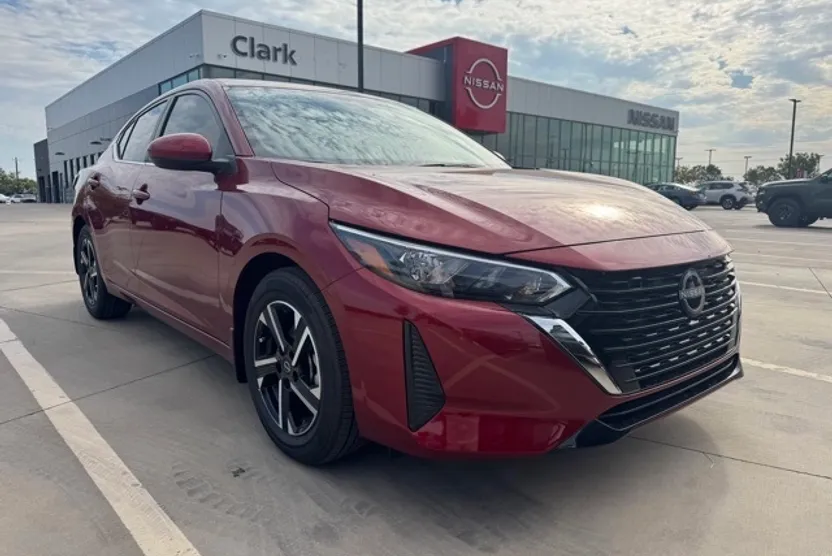 2025 Nissan Sentra SV photo 1