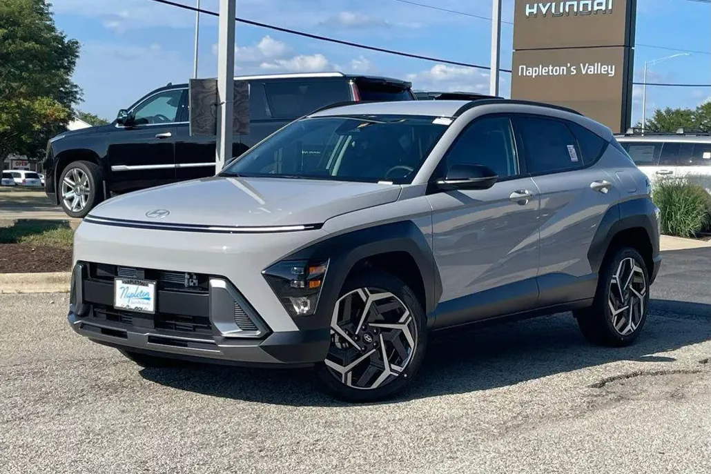 2026 Hyundai Kona SEL photo 1