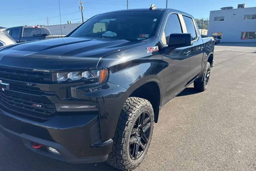 2021 Chevrolet Silverado 1500 LT Trail Boss photo 1