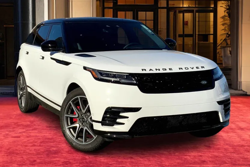 2025 Land Rover Range Rover Velar SE photo 1