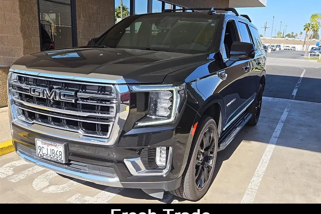 2022 Gmc Yukon SLT photo 1
