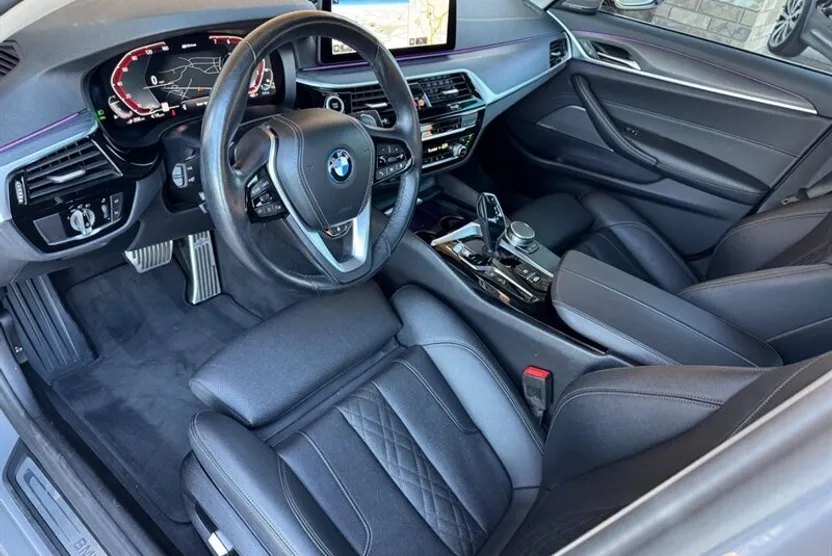 2022 Bmw 530e xDrive photo 1