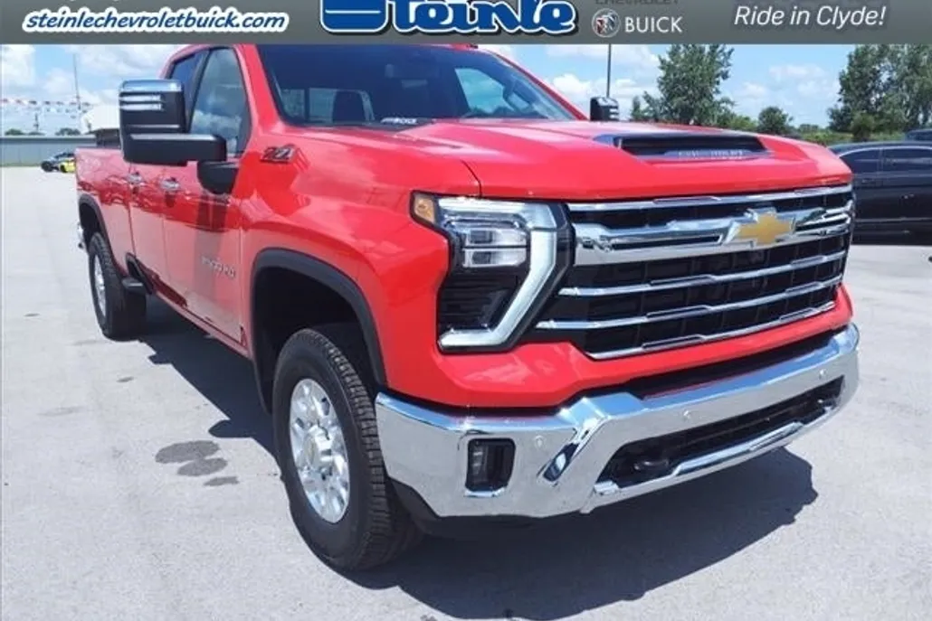 2024 Chevrolet Silverado 2500HD LTZ photo 1
