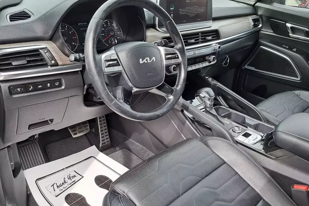 2022 Kia Telluride SX photo 1