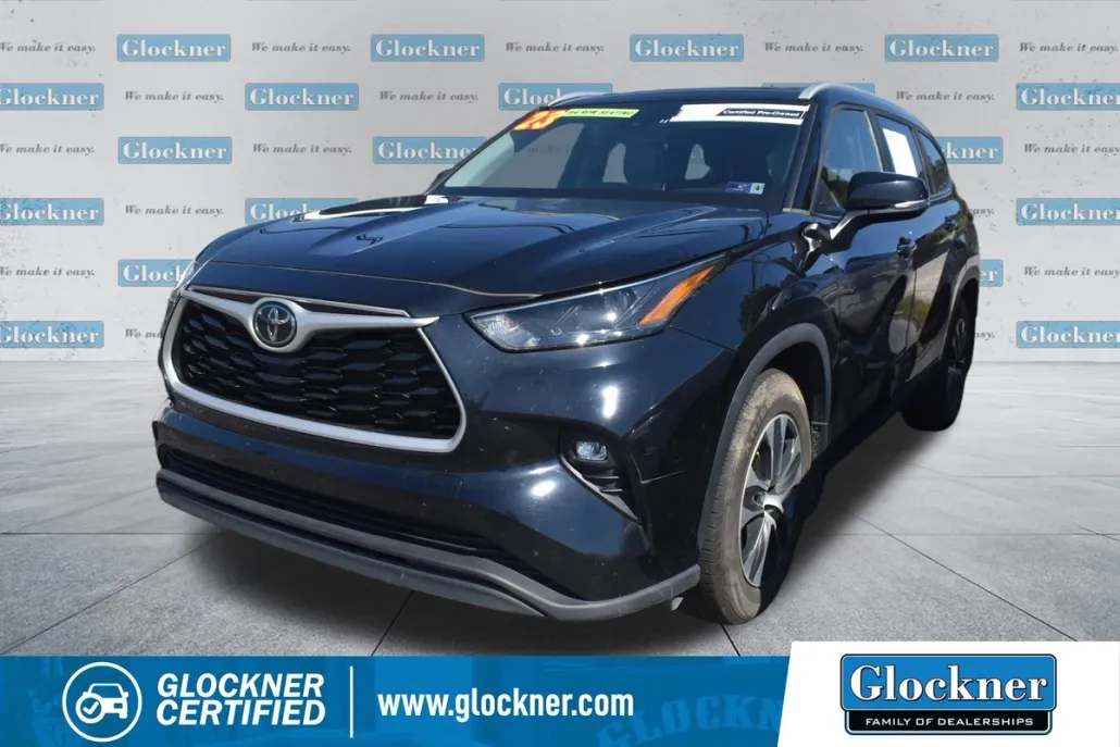 2023 Toyota Highlander L photo 1