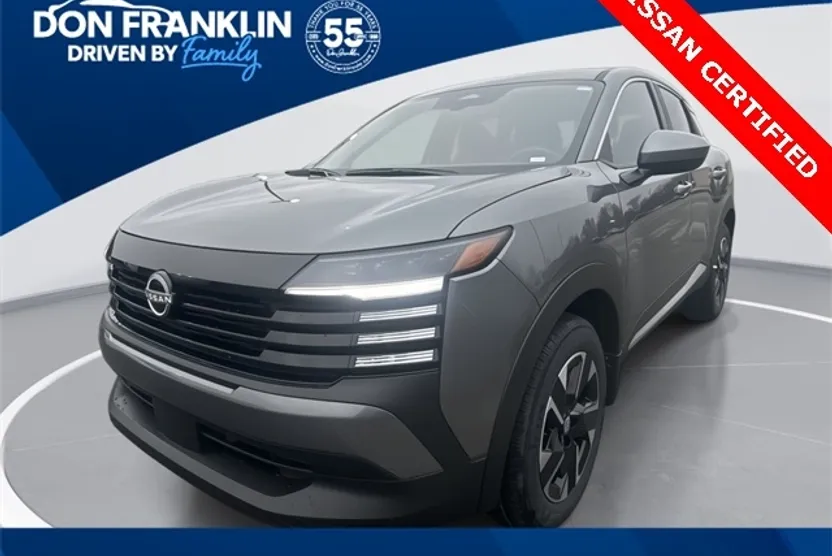 2025 Nissan Kicks SV photo 1