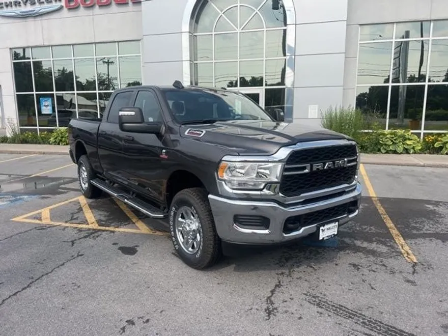 2024 Ram 2500 Tradesman photo 1