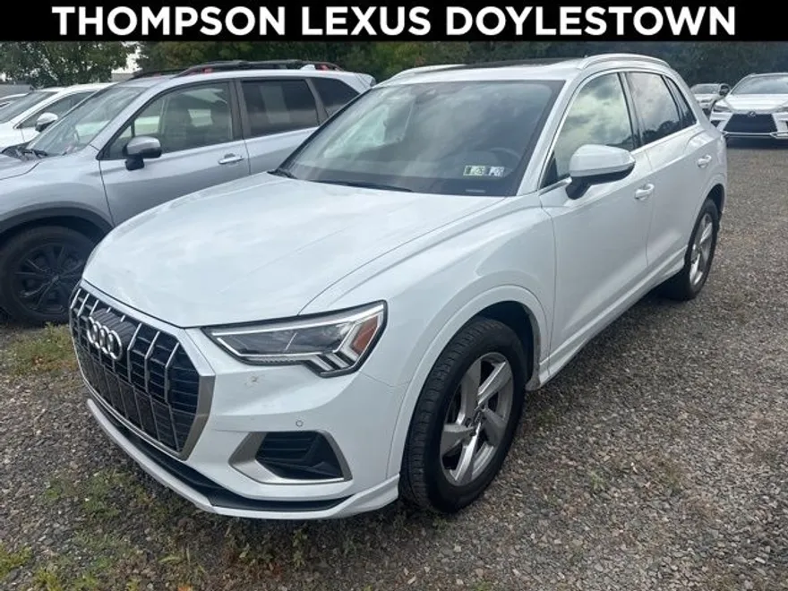 2019 Audi Q3 Premium Plus photo 1