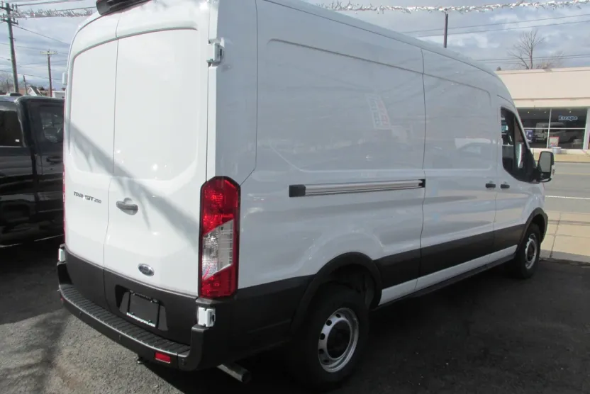 2025 Ford Transit photo 1