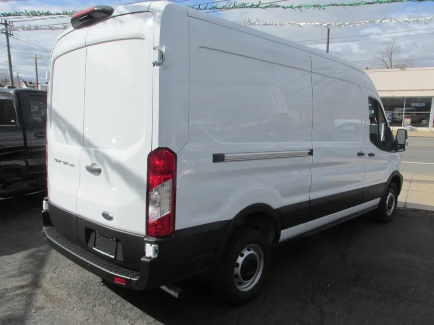 2025 Ford Transit photo 1