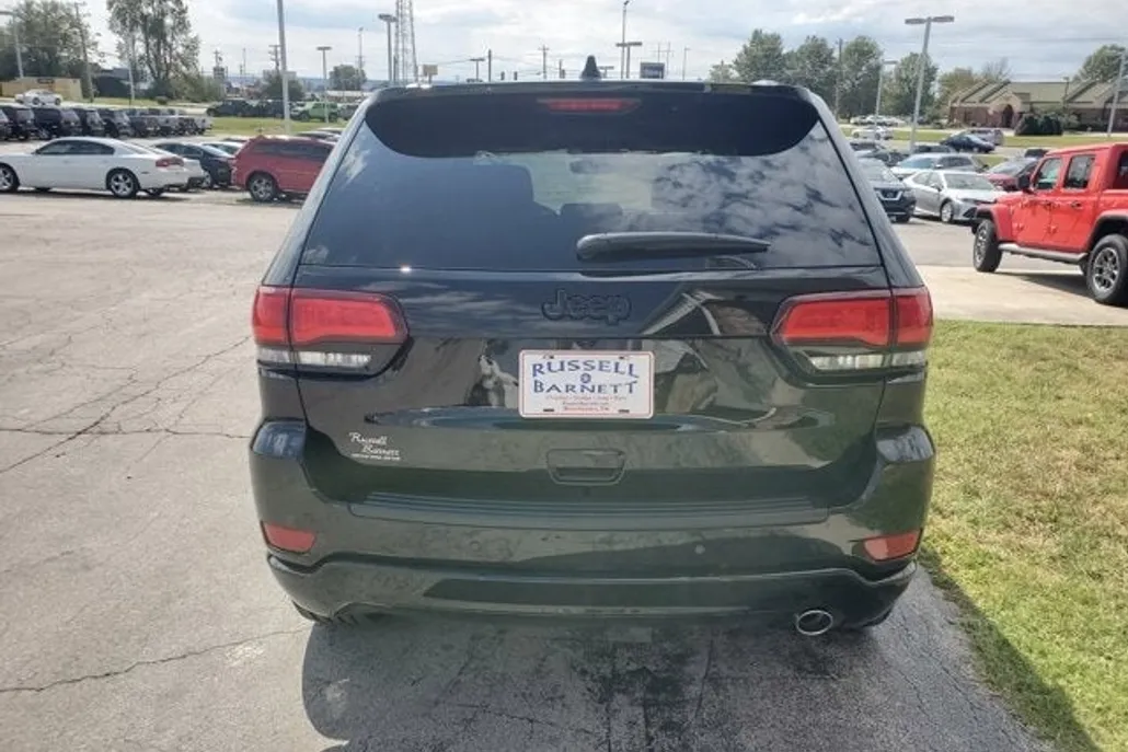 2020 Jeep Grand Cherokee Altitude photo 1
