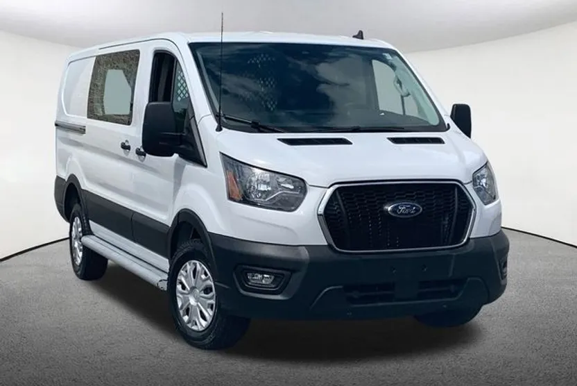 2023 Ford Transit photo 1