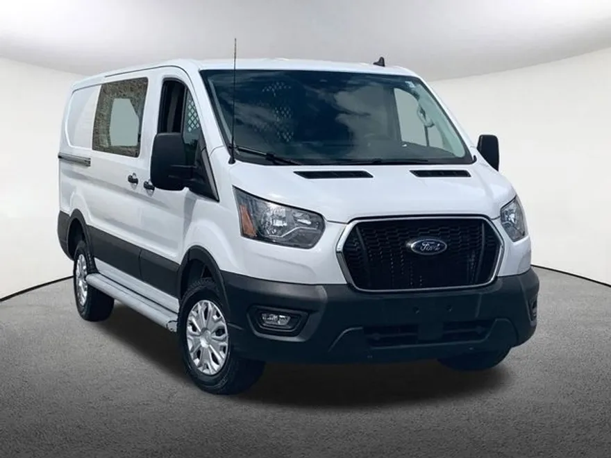 2023 Ford Transit photo 1