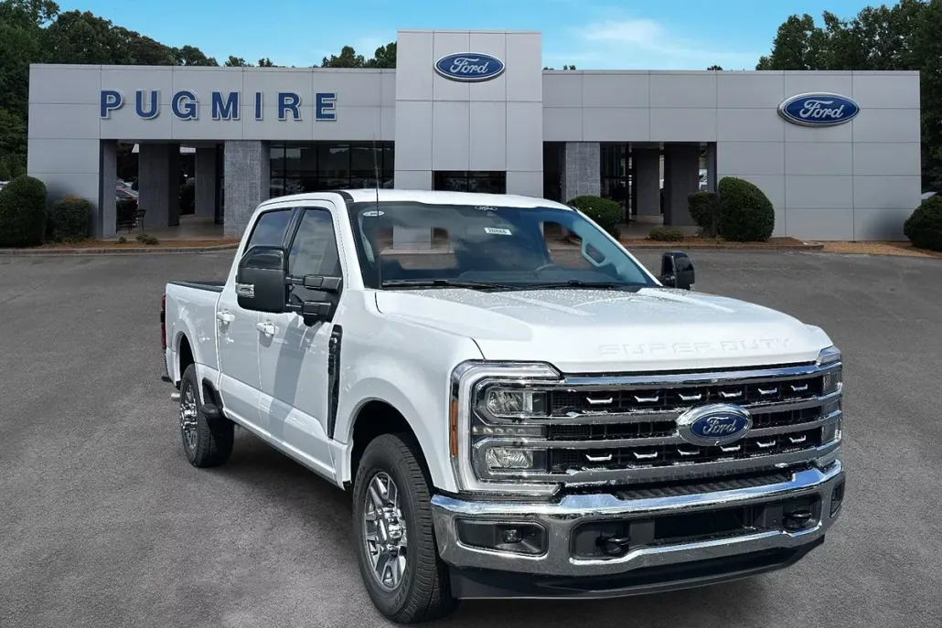 2026 Ford F-350 Lariat photo 1