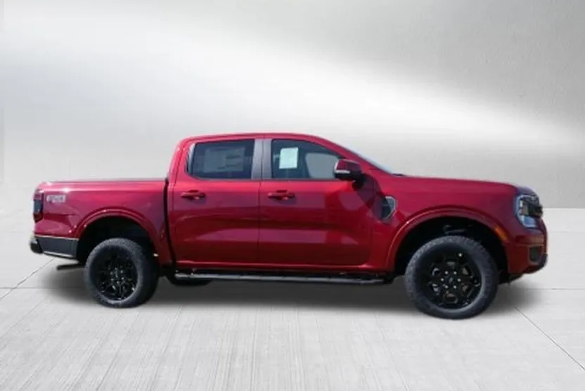 2025 Ford Ranger Lariat photo 1