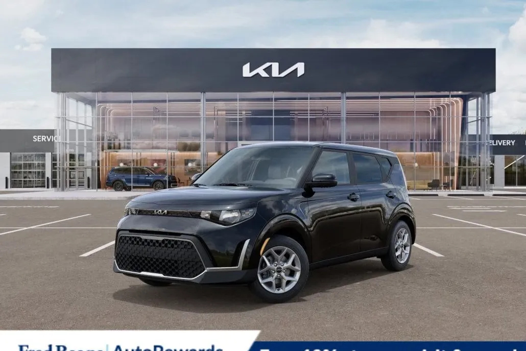2025 Kia Soul S photo 1