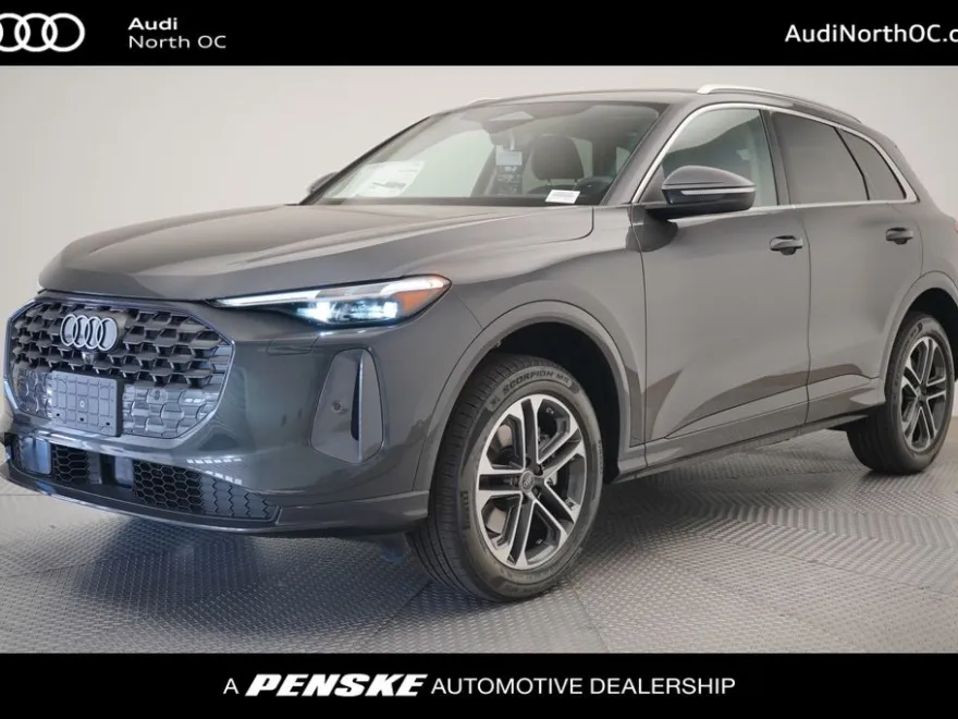 2025 Audi Q5 2.0T Premium Plus photo 1