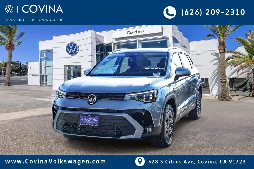 2025 Volkswagen Taos SE photo 1