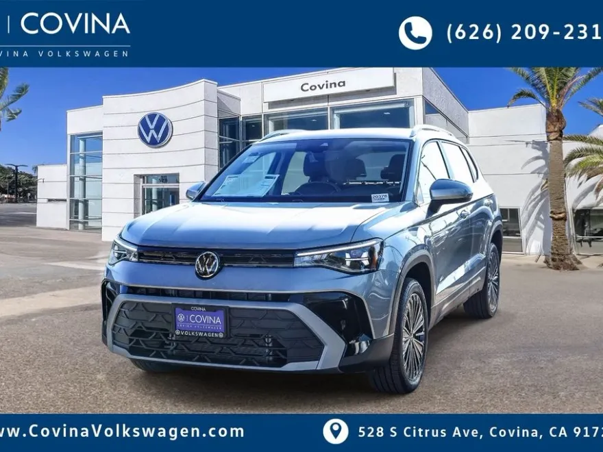 2025 Volkswagen Taos SE photo 1