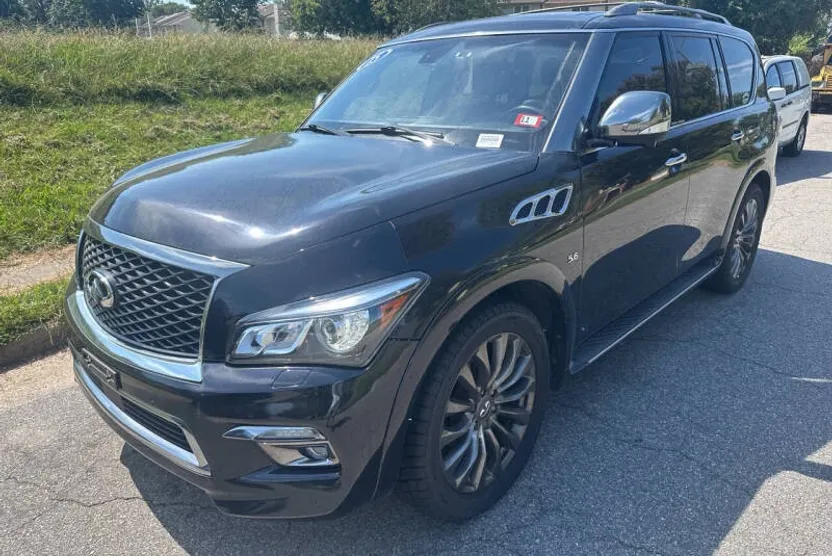 2015 Infiniti QX80 photo 1