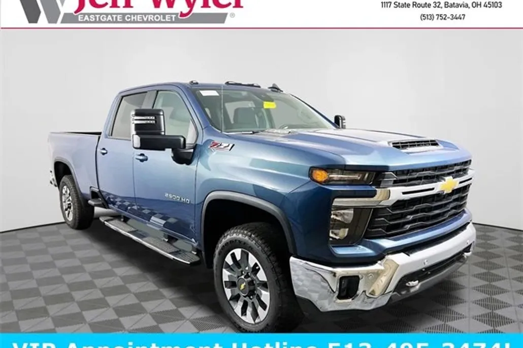 2025 Chevrolet Silverado 2500HD LT photo 1