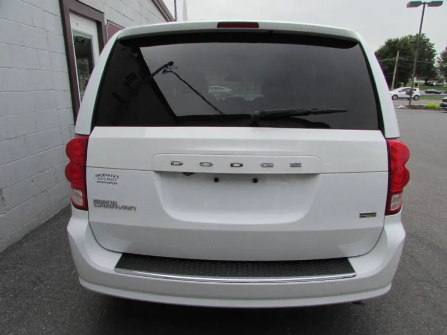 2019 Dodge Grand Caravan SE photo 1