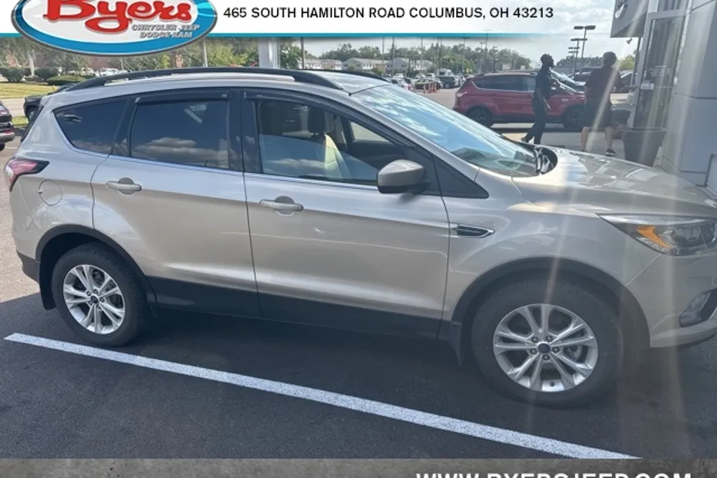 2017 Ford Escape SE photo 1