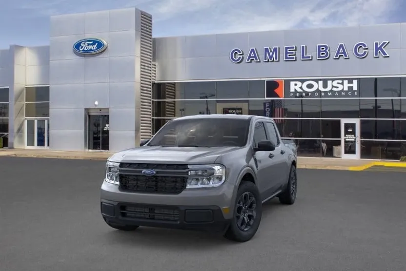 2024 Ford Maverick XLT photo 1