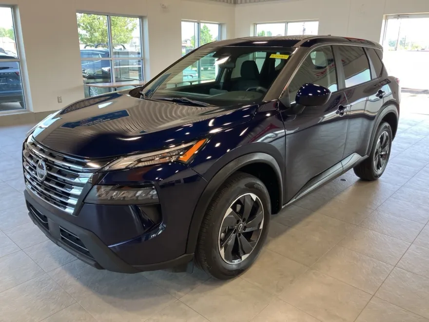 2024 Nissan Rogue SV photo 1