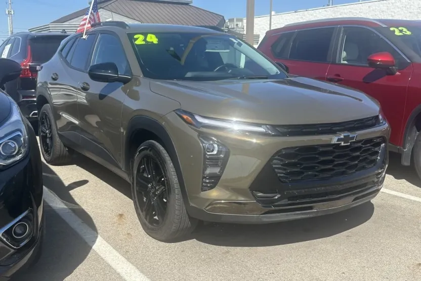 2024 Chevrolet Trax ACTIV photo 1