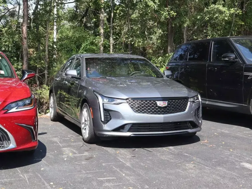 2021 Cadillac CT4 Luxury photo 1