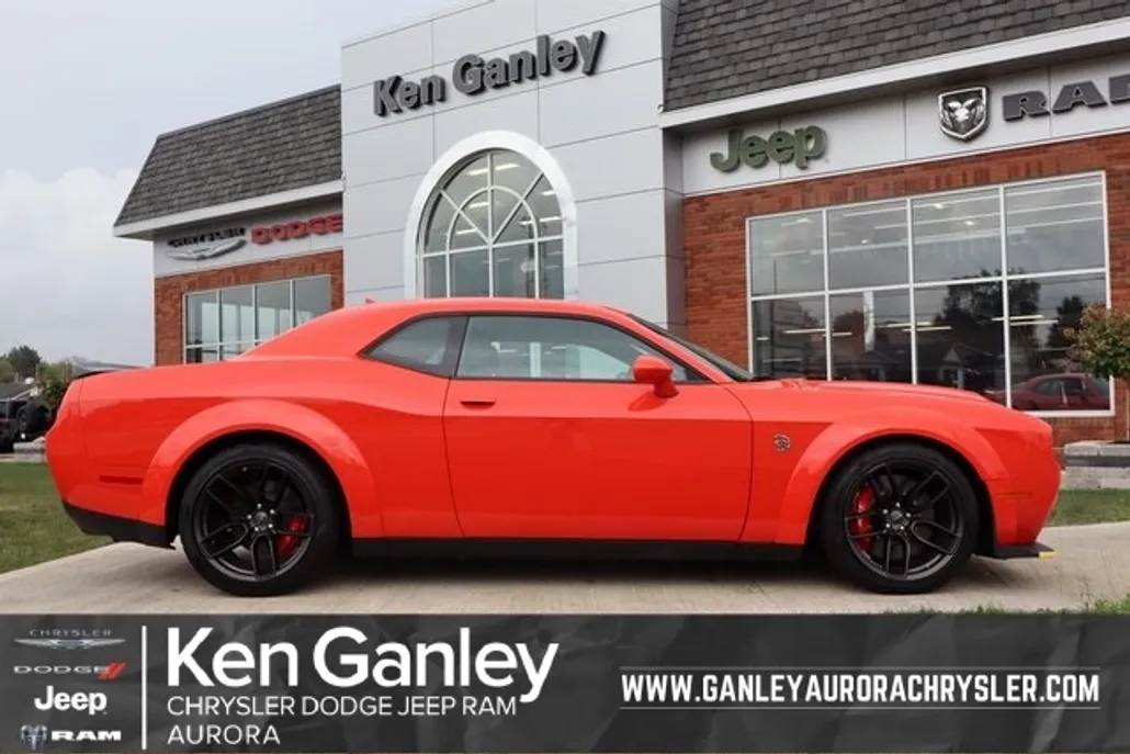 2023 Dodge Challenger SRT8 Hellcat Widebody photo 1