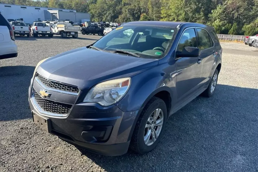 2013 Chevrolet Equinox LS photo 1