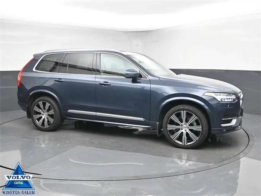 2023 Volvo XC90 Ultimate photo 1