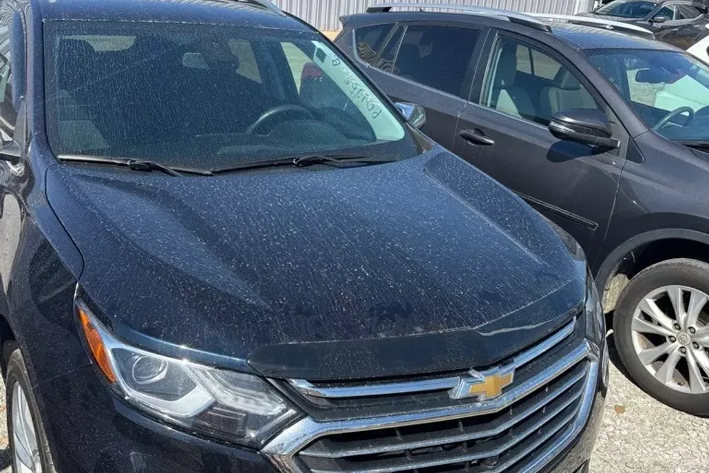 2021 Chevrolet Equinox Premier photo 1