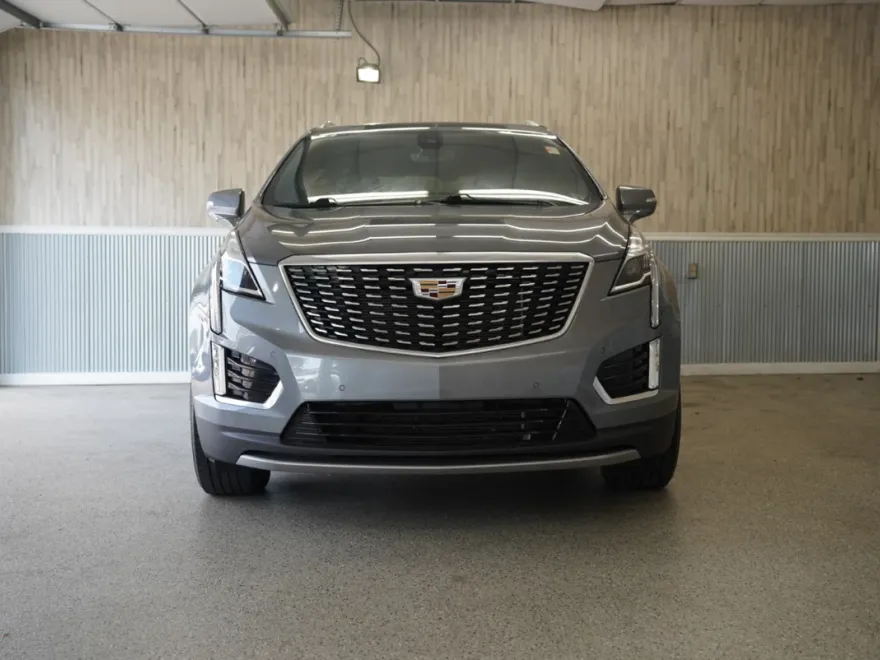 2021 Cadillac XT5 Premium Luxury photo 1