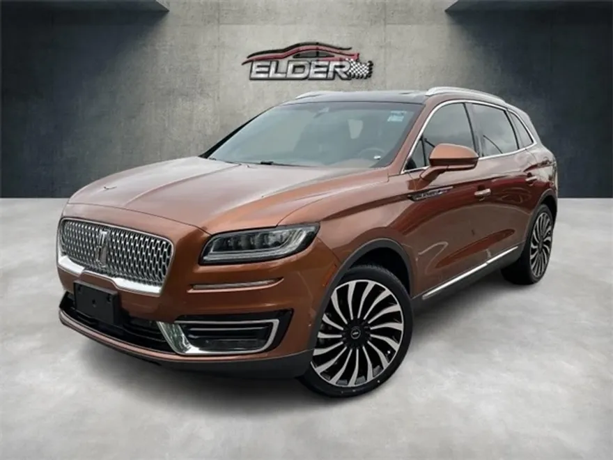 2019 Lincoln Nautilus Black Label photo 1