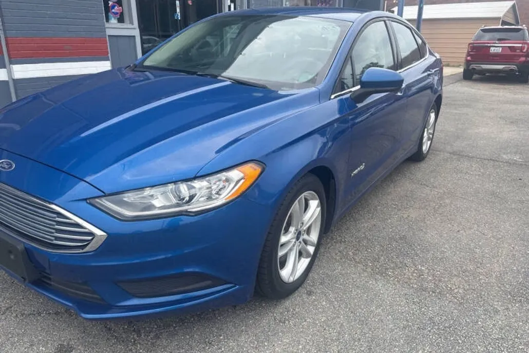 2018 Ford Fusion Hybrid S photo 1