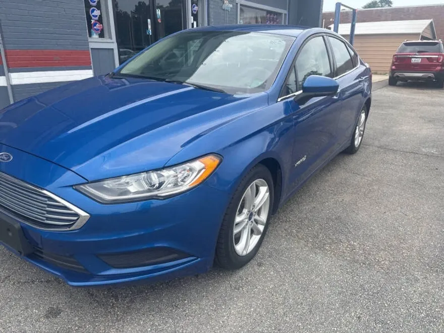 2018 Ford Fusion Hybrid S photo 1