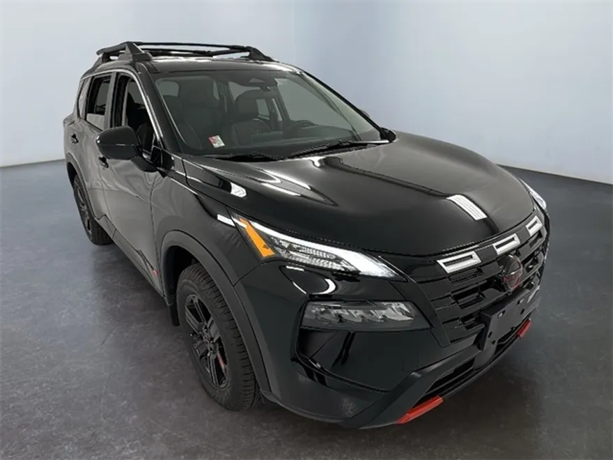 2026 Nissan Rogue SV photo 1