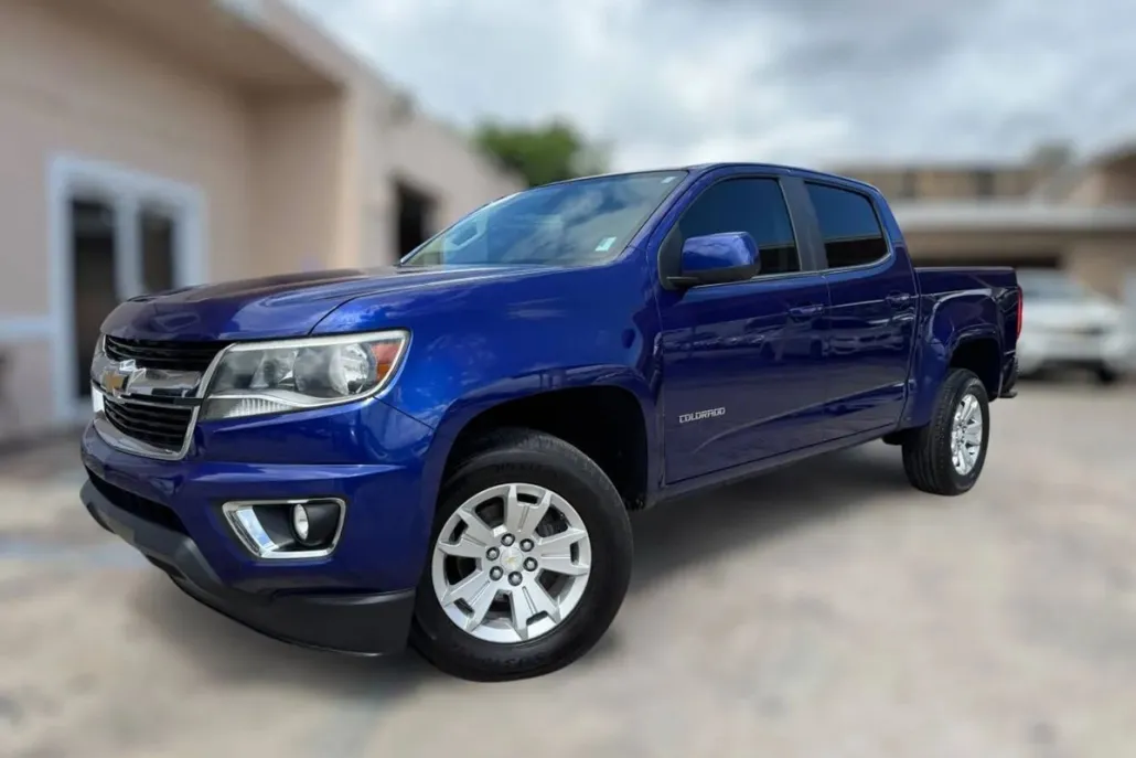 2016 Chevrolet Colorado LT photo 1