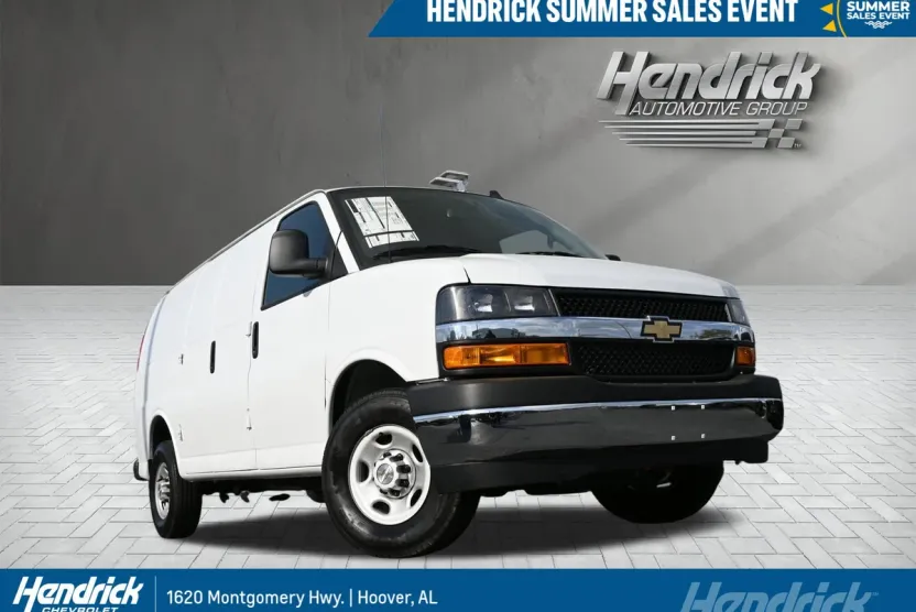 2024 Chevrolet Express Cargo 2500 photo 1